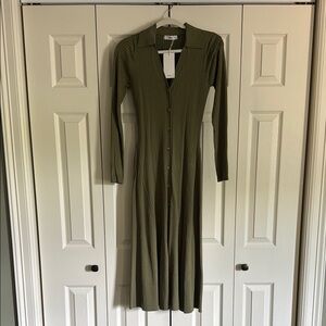 NWT Mango Elegant Green Ribbed Maxi Dress
